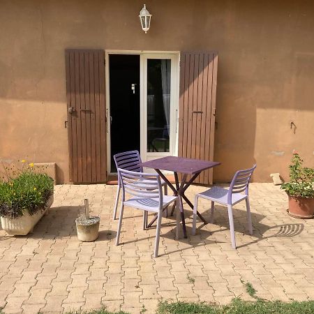 Auberge Les Olivades Mallemort Luaran gambar