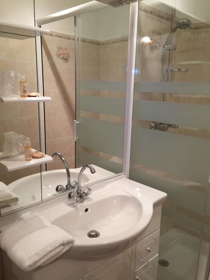 Auberge Les Olivades Mallemort Luaran gambar